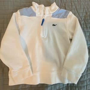 Vineyard Vines Pull-Over! 🐳